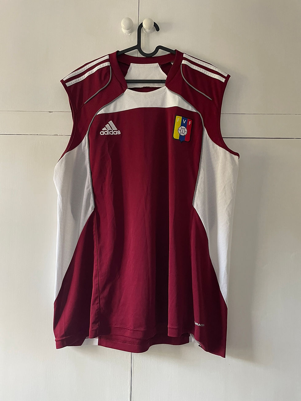 Thumbnail: 2006 Venezuela Sleeveless Training Shirt (Excellent) XL