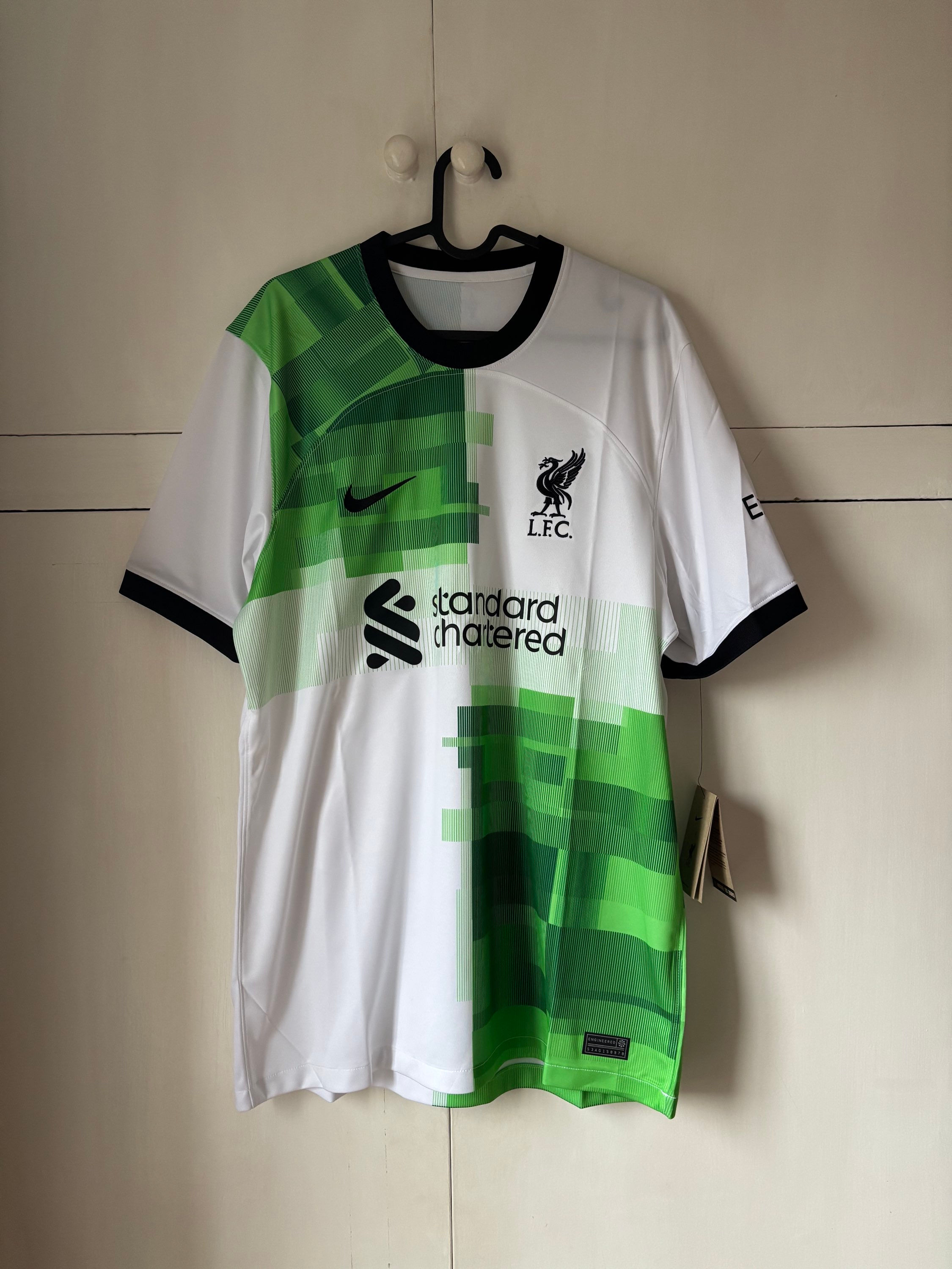 2023-24 Liverpool Away Shirt *BNWT* L