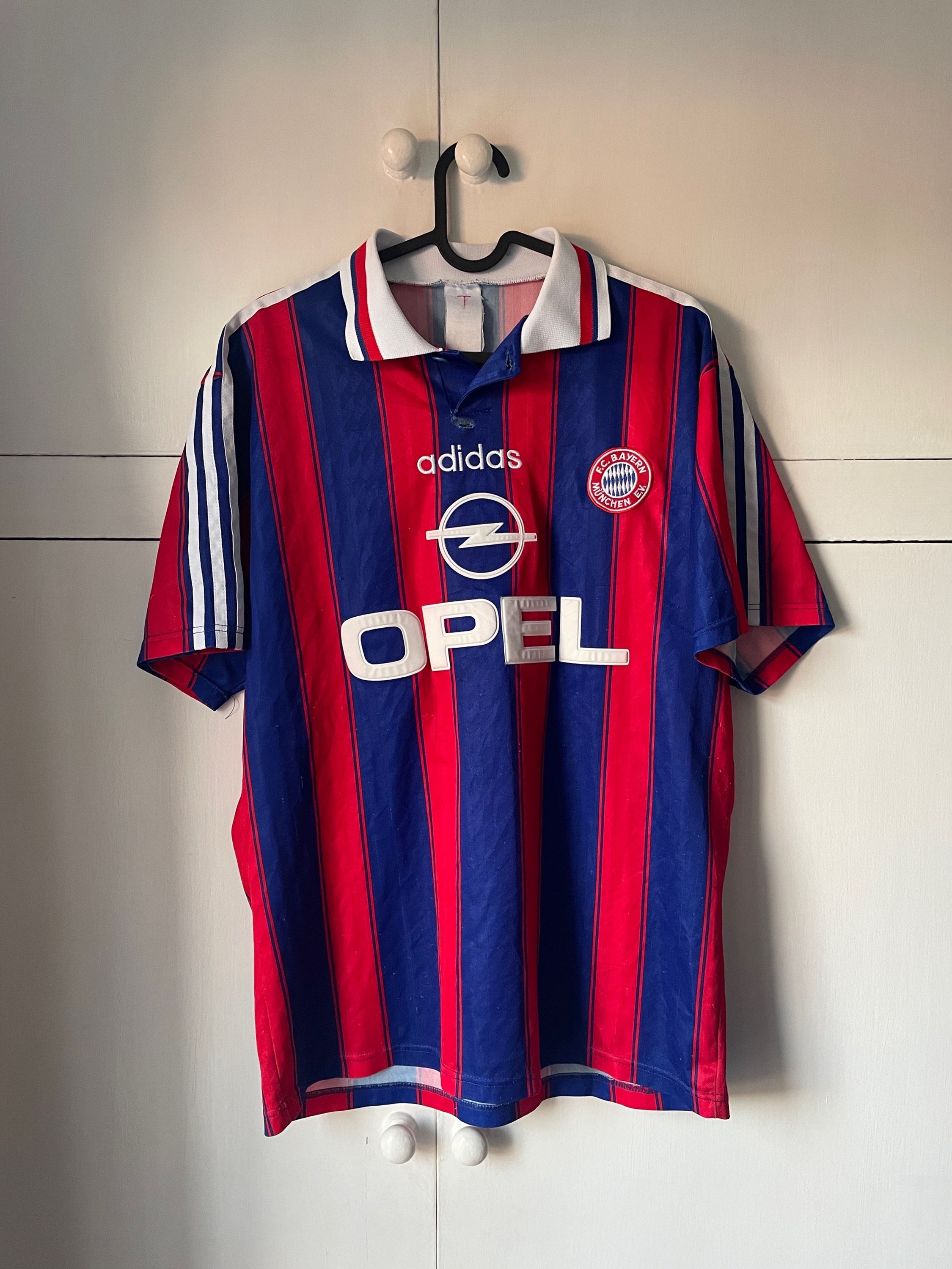 1995-97 Bayern Munich Home Shirt (Good) S