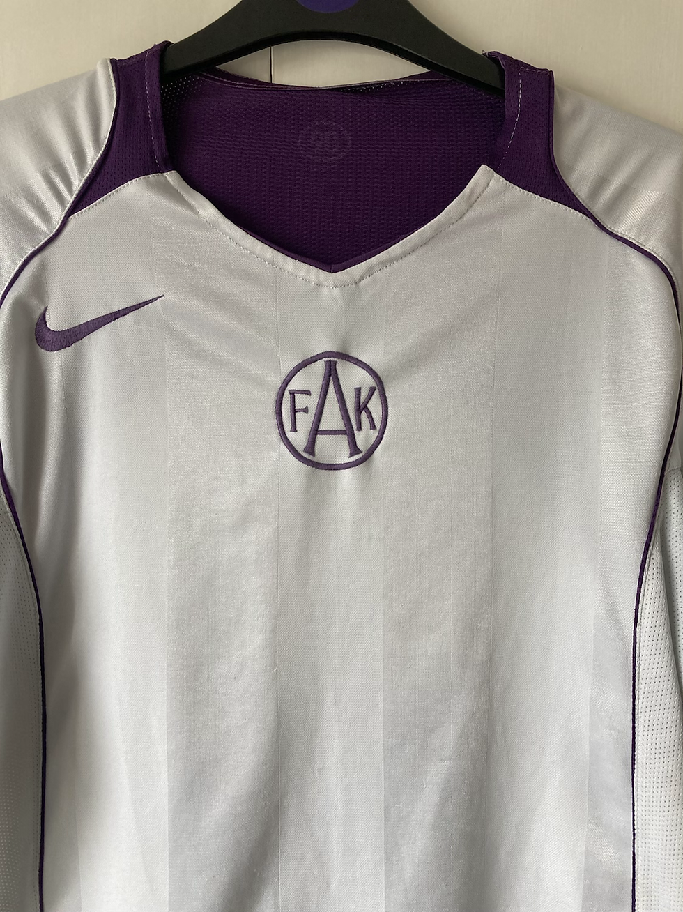 Thumbnail: 2004-05 AUSTRIA VIENNA HOME SHIRT (EXCELLENT) M