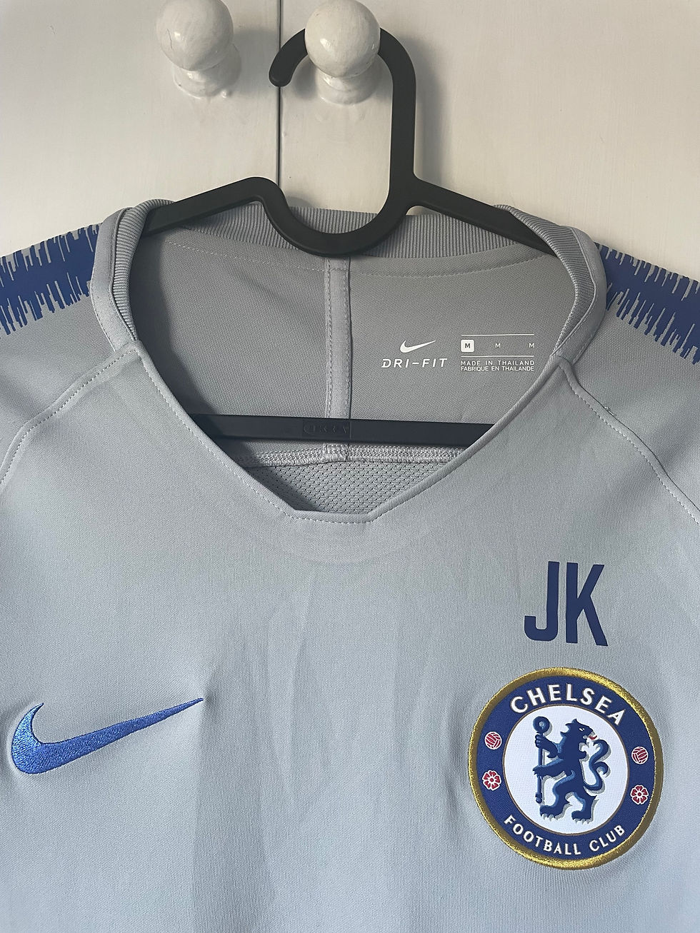 Thumbnail: 2008-09 Chelsea Training Shirt *BNWT* M