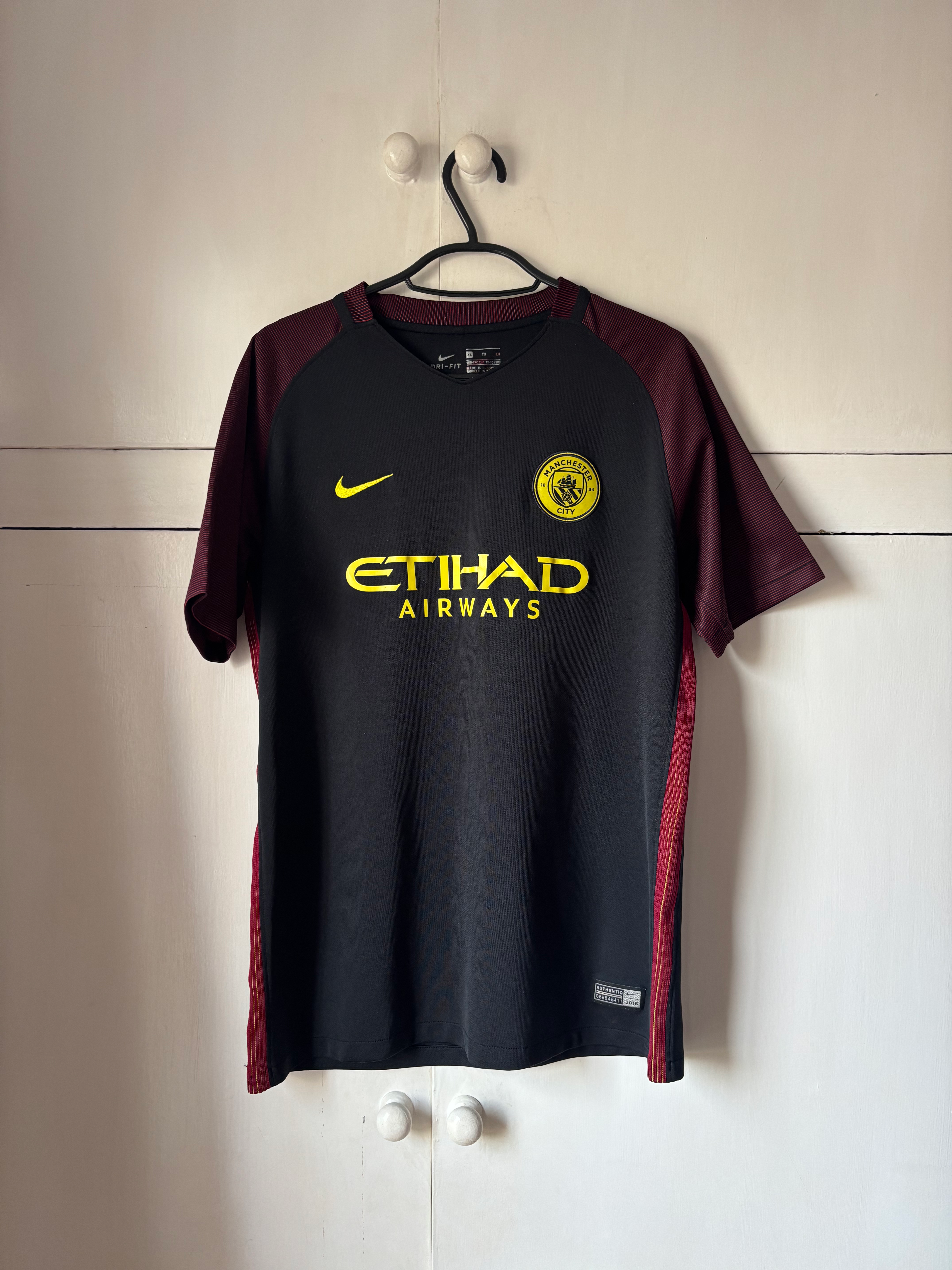 2016-17 Manchester City Away Shirt (Excellent) YXL