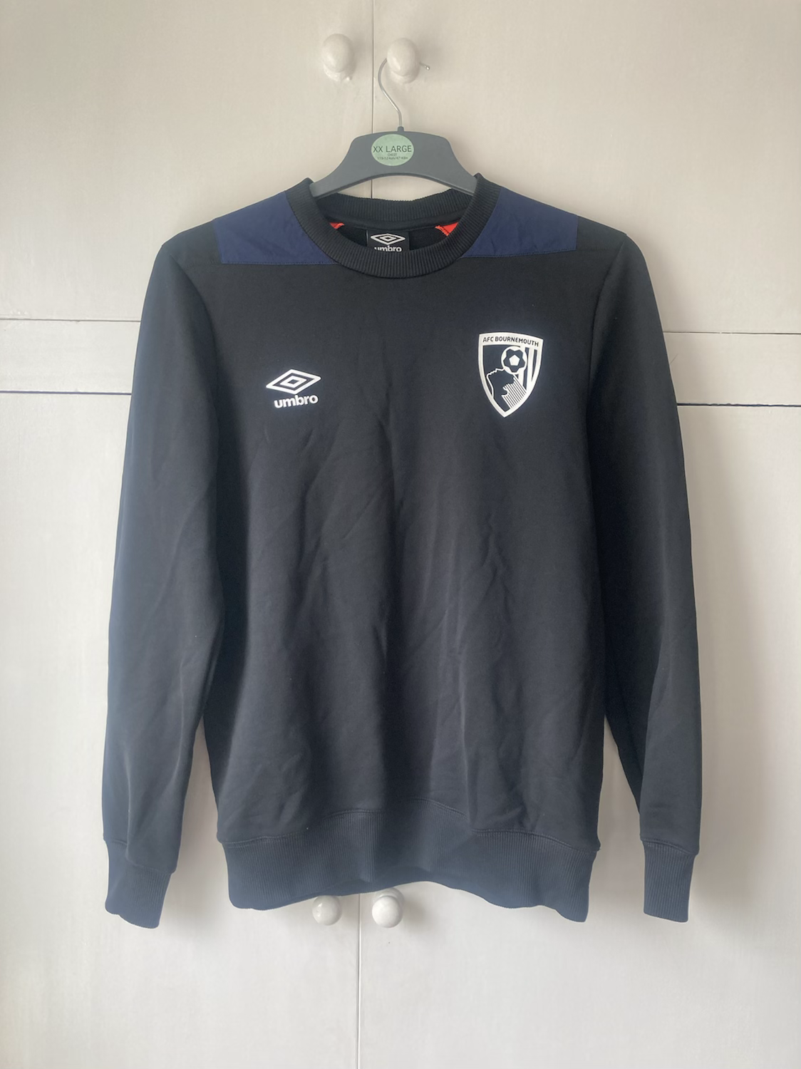 2018-19 Bournemouth Umbro Training Jumper (Excellent) M