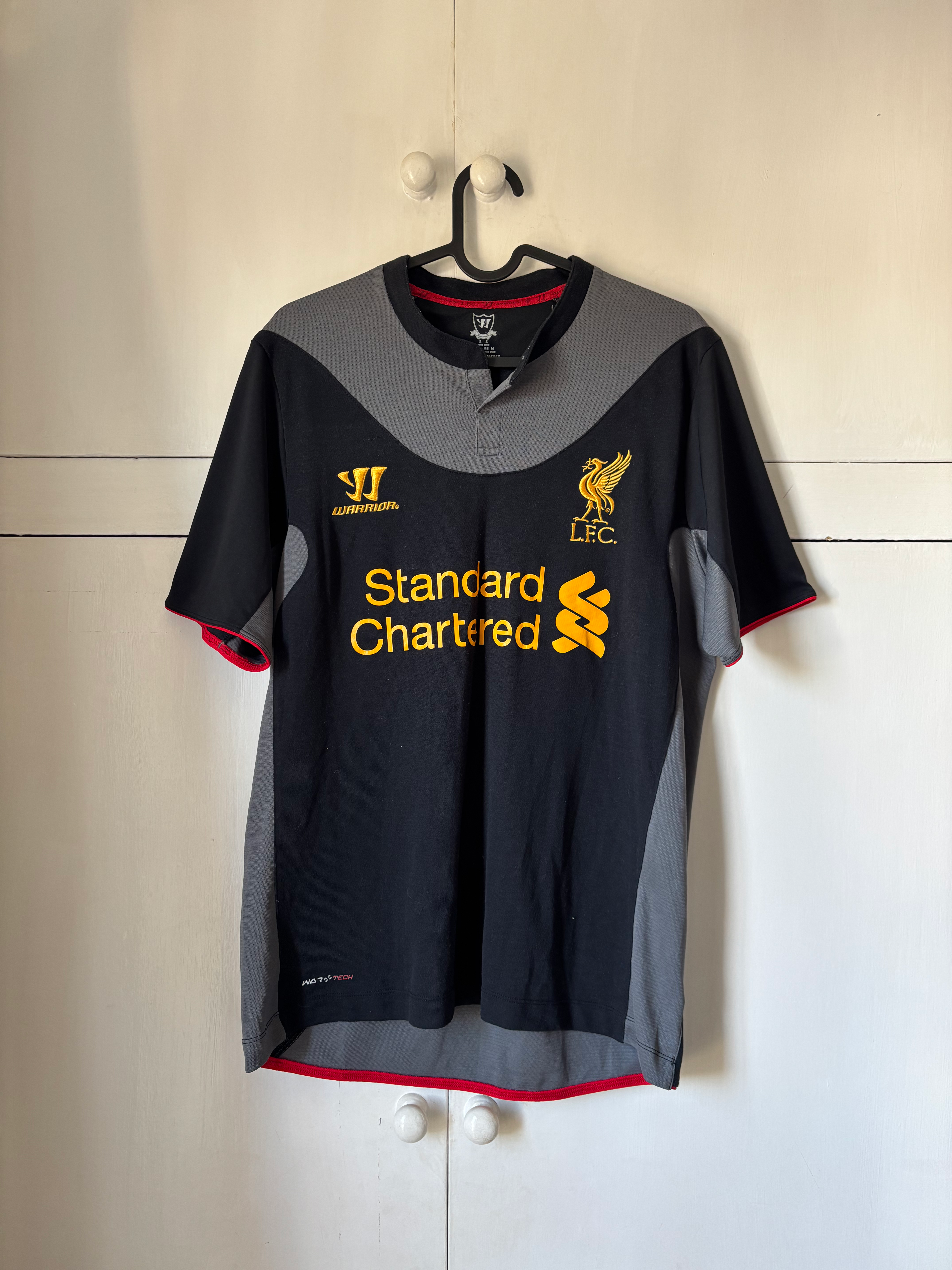 2012-13 Liverpool Away Shirt (Very Good) S