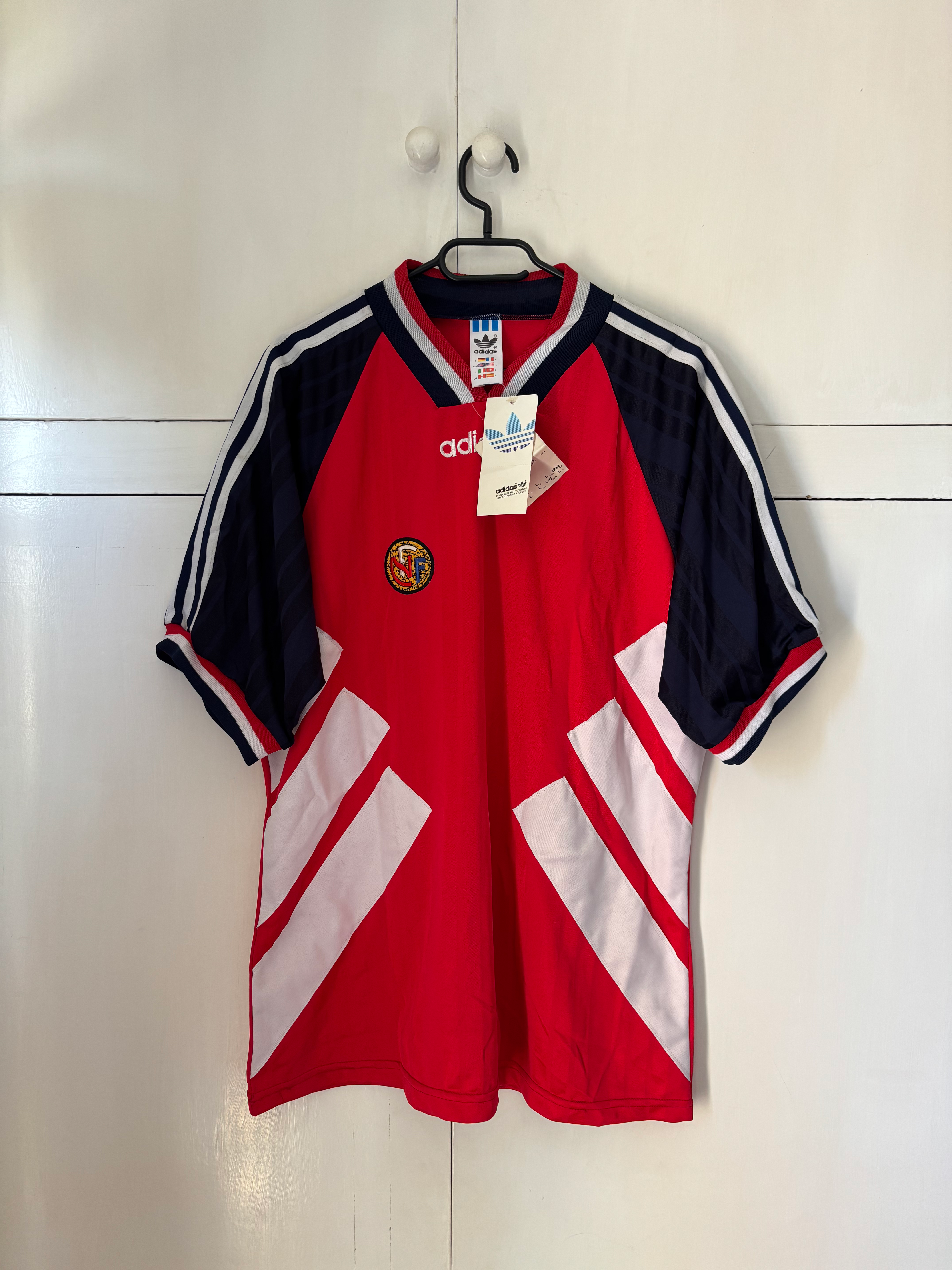 1994-96 Norway Home Shirt *BNWT* L