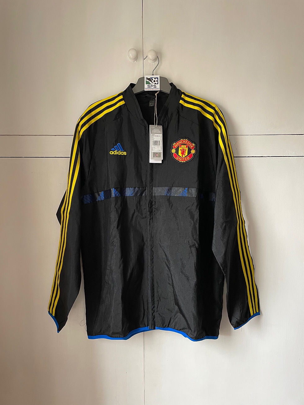 2021-22 Manchester United Icon Track Jacket *BNWT* L