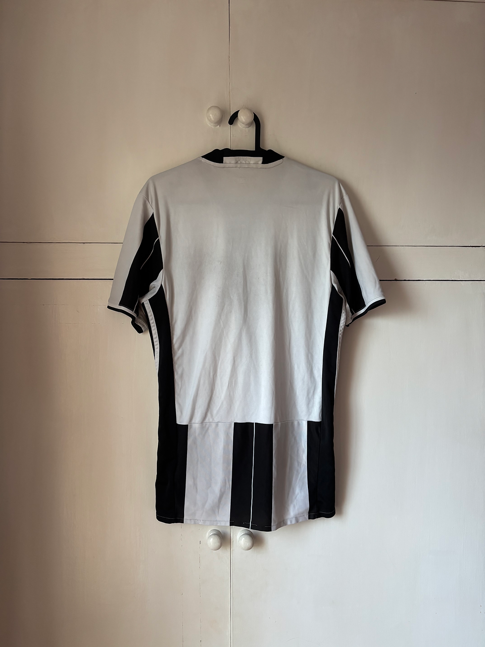 Thumbnail: 2016-17 Juventus Home Shirt (Very Good) S