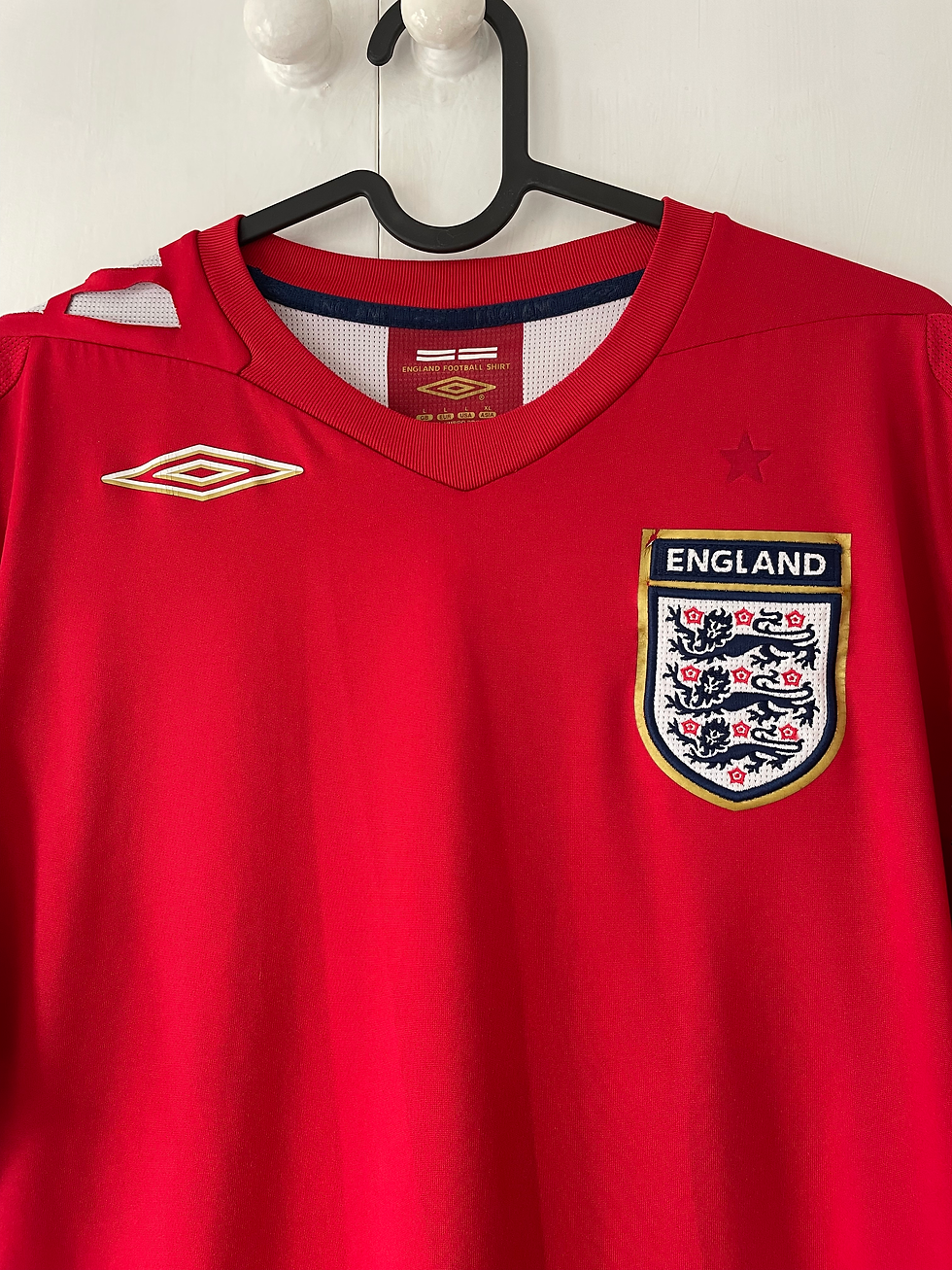 Thumbnail: 2006-08 England Away Shirt (Good) L