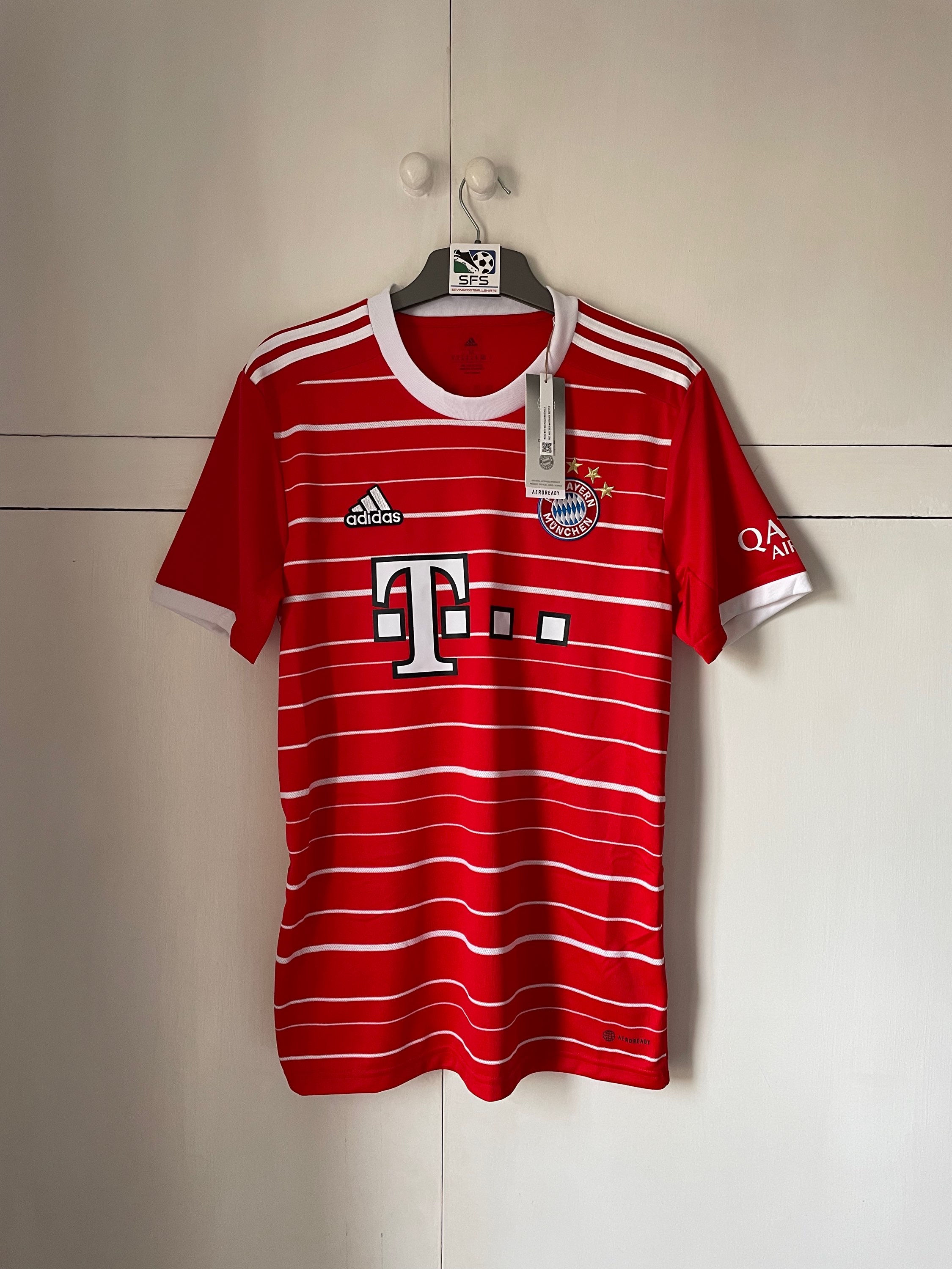 2022-23 Bayern Munich Home Shirt *BNWT* M