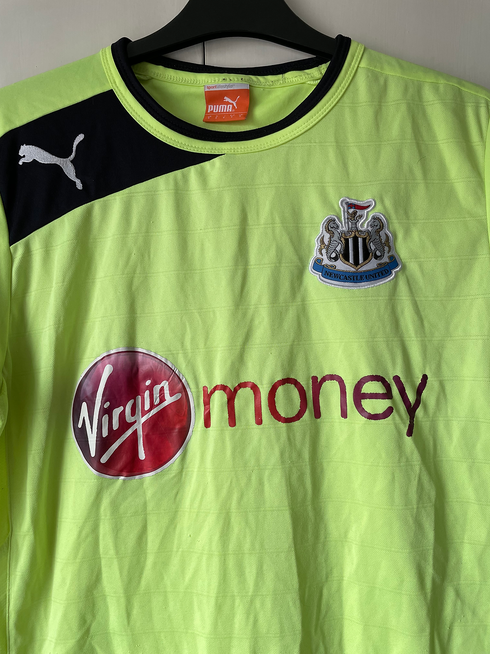 Thumbnail: 2012-13 Newcastle Third Shirt (Good) S