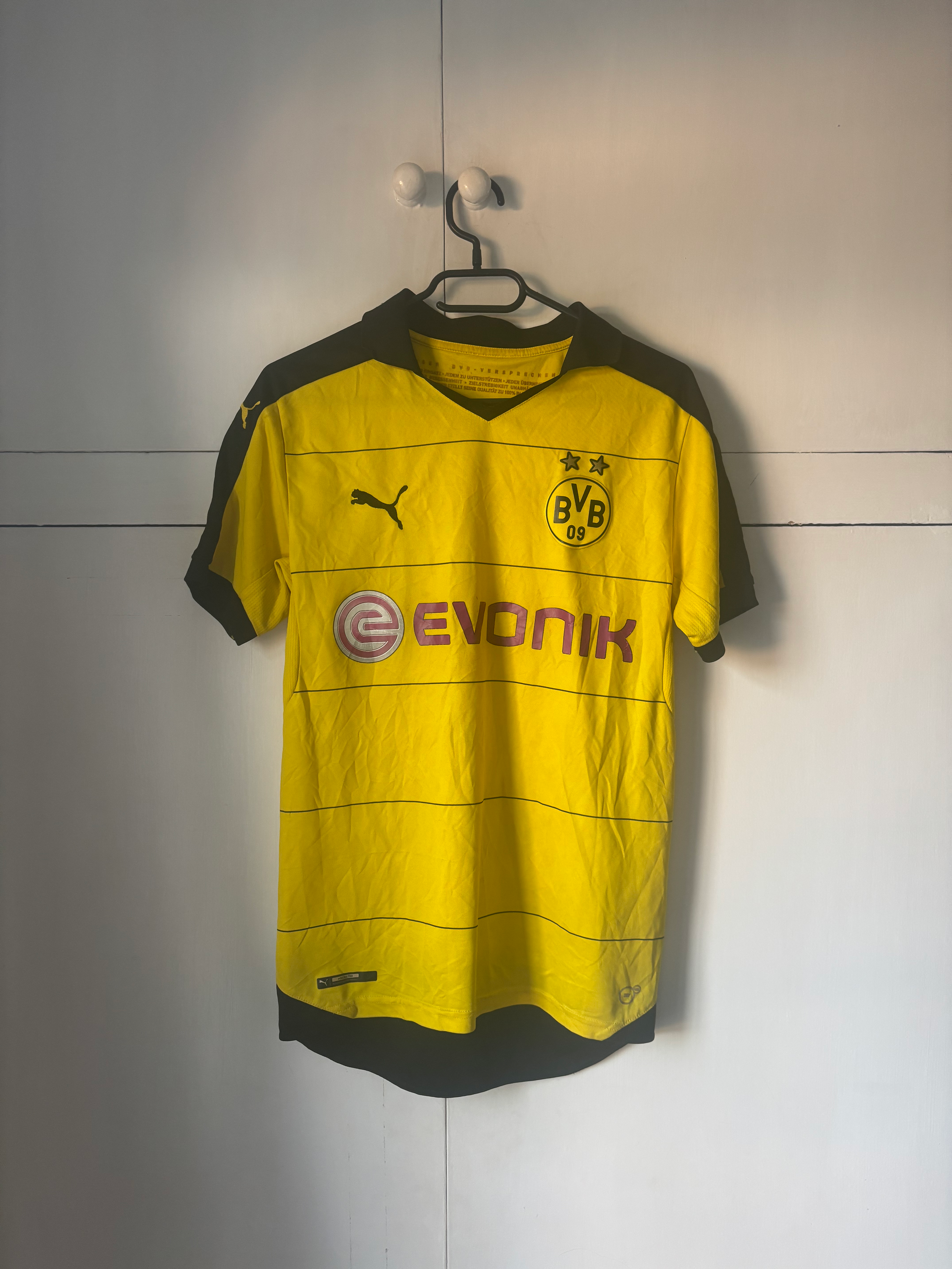 2015-16 Borussia Dortmund Home Shirt (Very Good) S