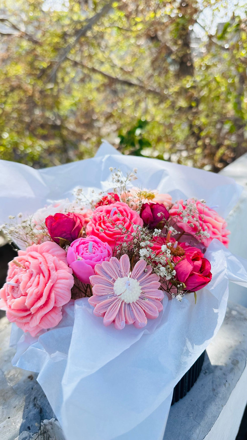 Thumbnail: Flower candle bouquet 