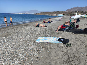 Centro Social Adra y Centro Social Ejido