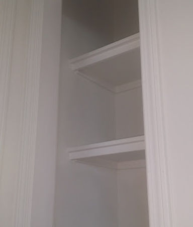 closet 1.jpg