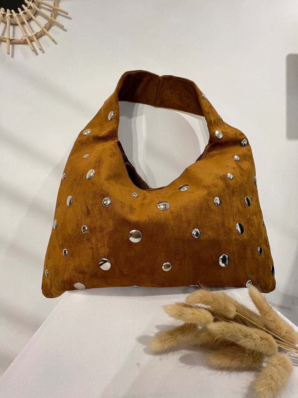 VICTOR -- Sac suédine cognac