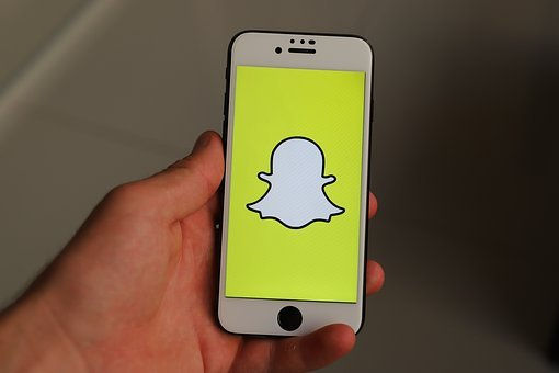 What new features in Snapchat tell us about Snapchat