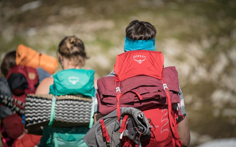 Hikers-with-Osprey-Backpacks.jpeg