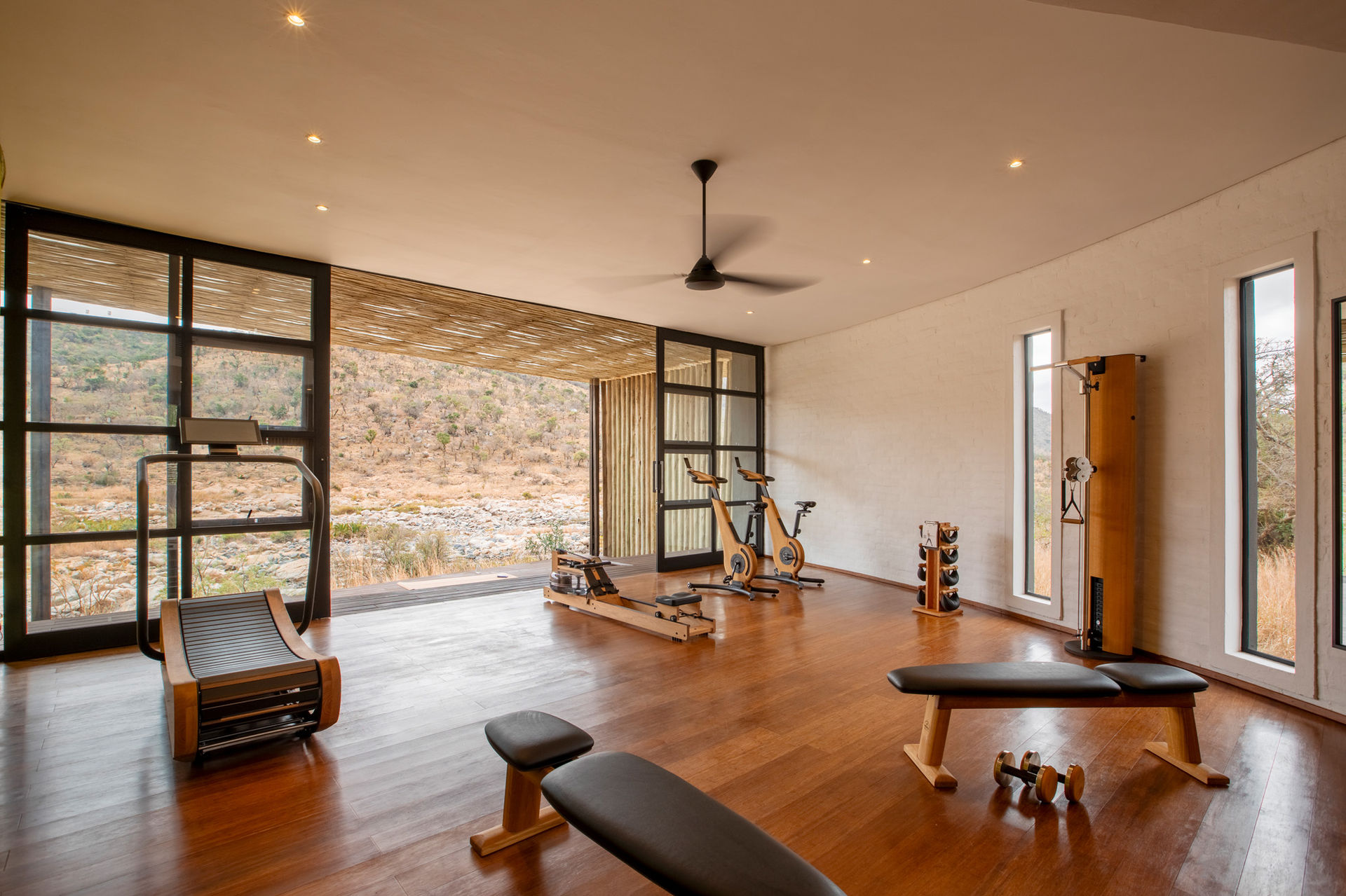 Madwaleni River Lodge_designed by Luxury Frontiers_photographer Teagan Cunniffe