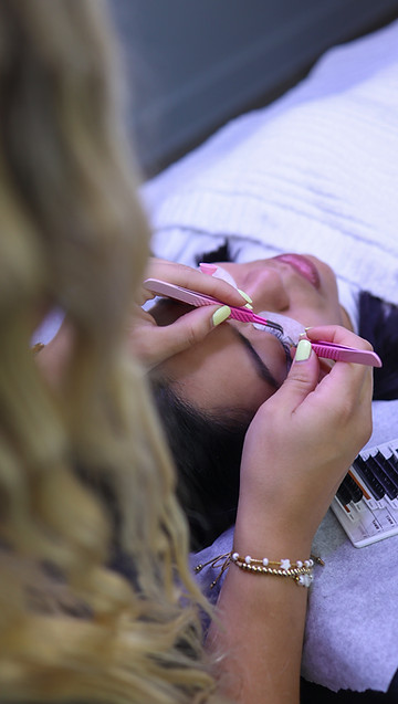 lash extensions near me, eyelash extensions, natural lashes, lip fillers near me, brow lamination near me, brow and lashes ne