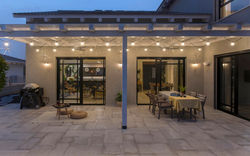 אחד לאחד מעצבים פנים-וילה בהושעיה