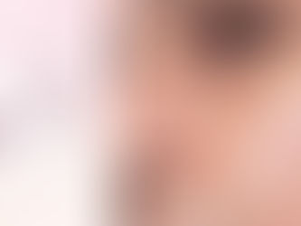 Let’s talk about the trend of SPF mist spray….