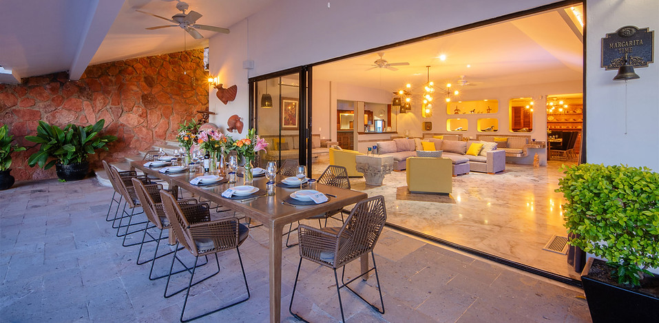 stunning tropical vacation rental villa for small or large group rentals