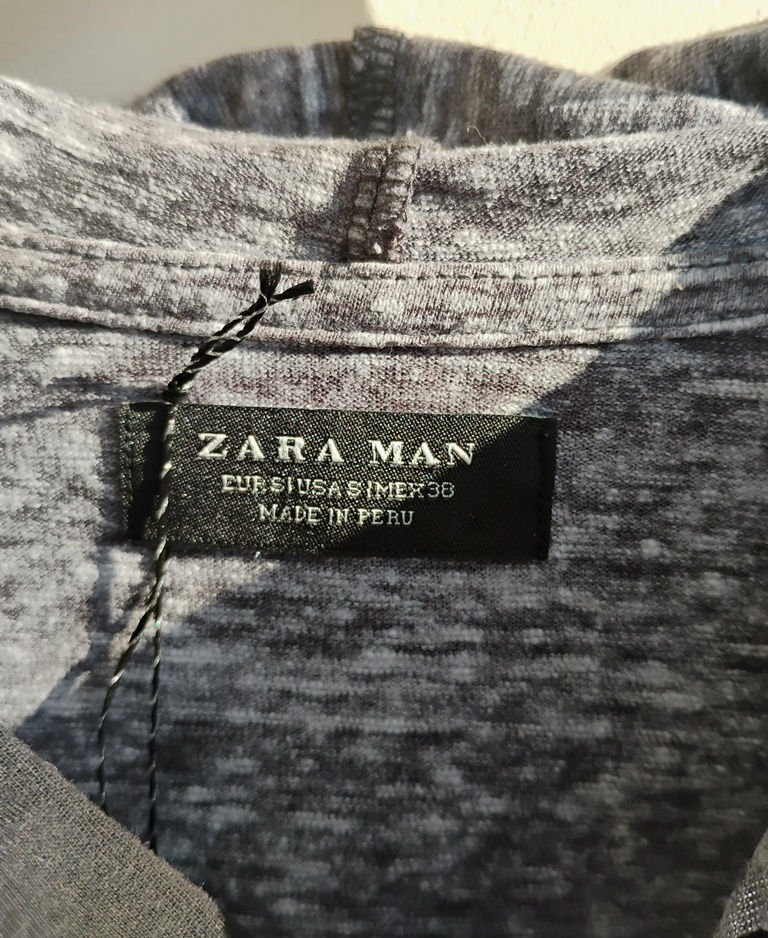 Miniatura: Camiseta masculina cinza com capuz Zara - P