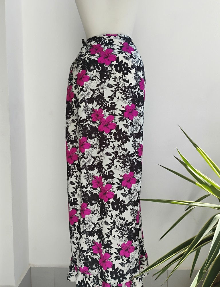 Miniatura: Saia envelope floral Spezzato - 16 anos