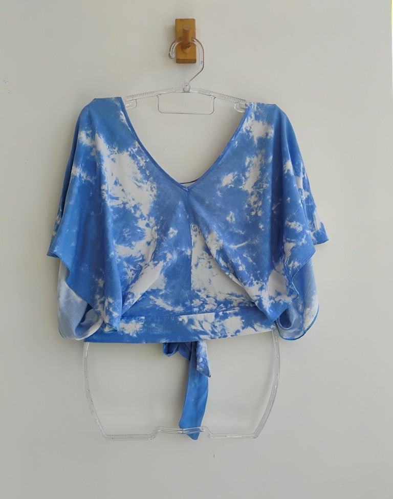 Blusa tie-dye azul amarração nas costas Dress To - G