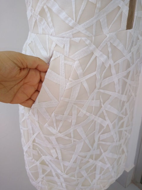 Thumbnail: Vestido bordado Gloria Coelho - P