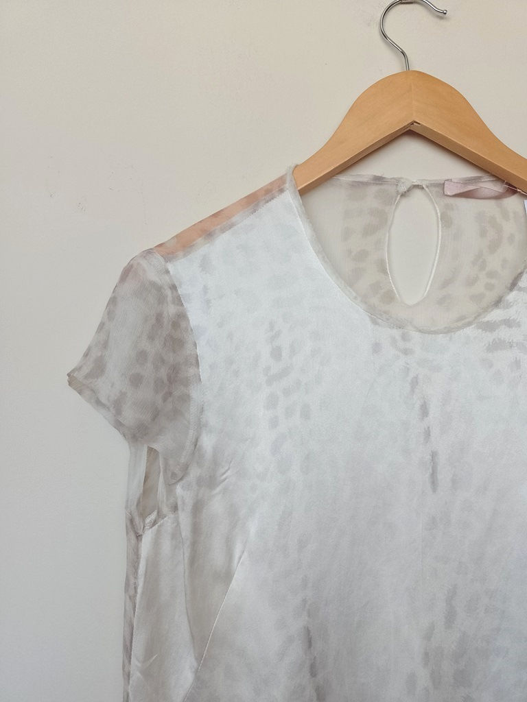 Blusa de seda animal print - P