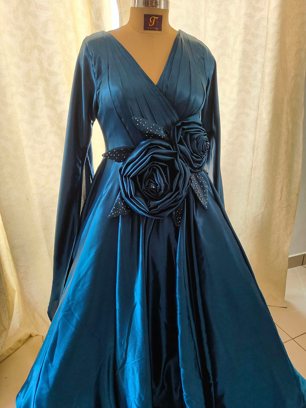 Thumbnail: Pure satin gown