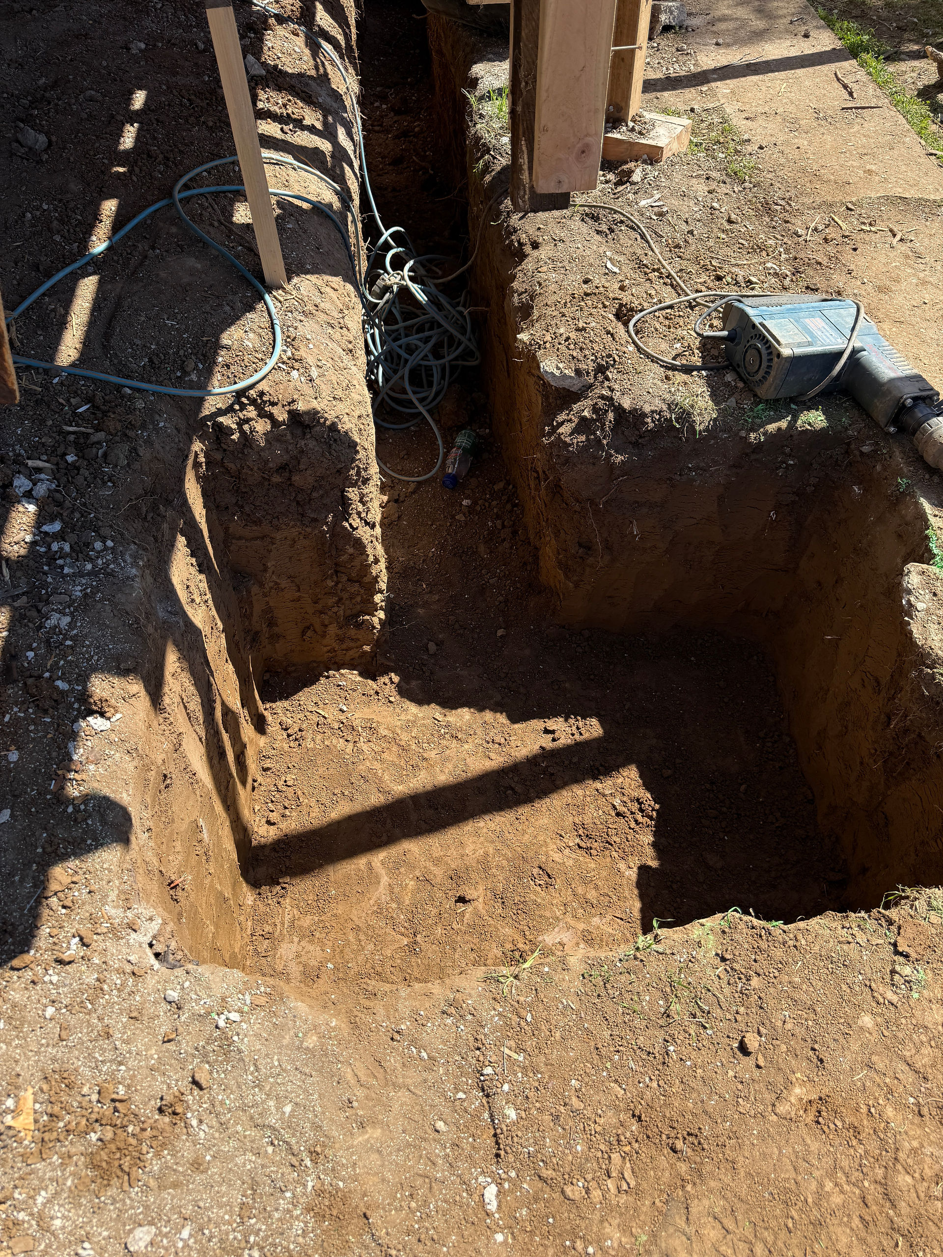 Sinai Construction, Foundation, concrete slab, Los Angeles contractors, shoring, Garage,