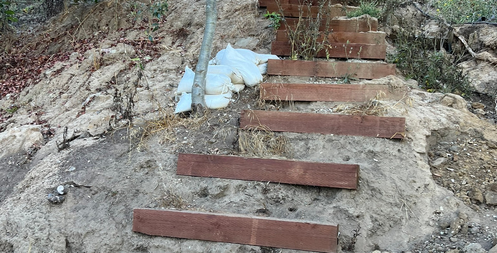 Sinai Construction, Los Angeles experts, hillside, contact us, retaining wall near me,