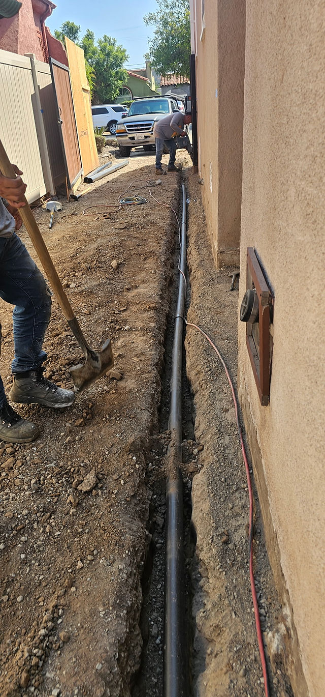 Sinai Construction, Los Angeles experts, Yard drainage, contact us, near me, concrete, dirt,