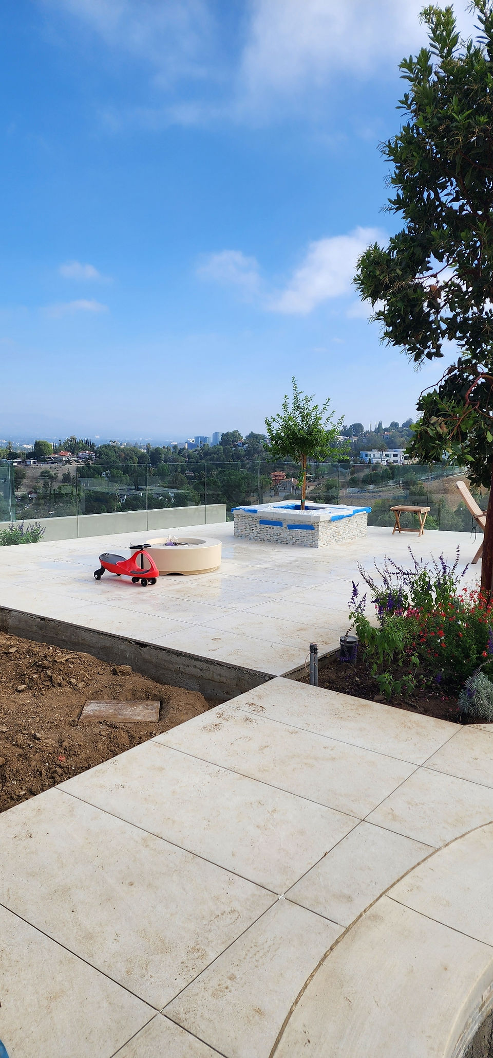 Sinai Construction, Los Angeles experts, near me, hillside patio, contact us, hillside foundation, experts,