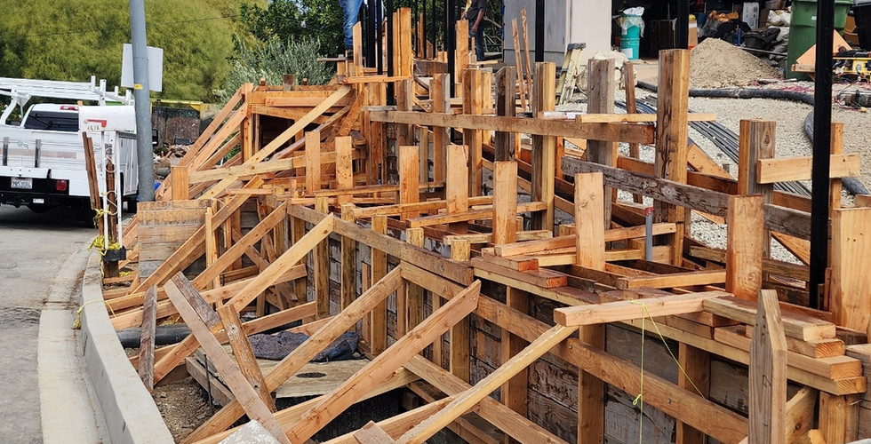 Sinai Construction, Los Angeles experts, hillside, contact us, hillside foundation, near me,