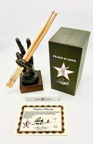 ＲINGO（感謝）/5 Limited-Edition Ringo Peace & Love Statuette