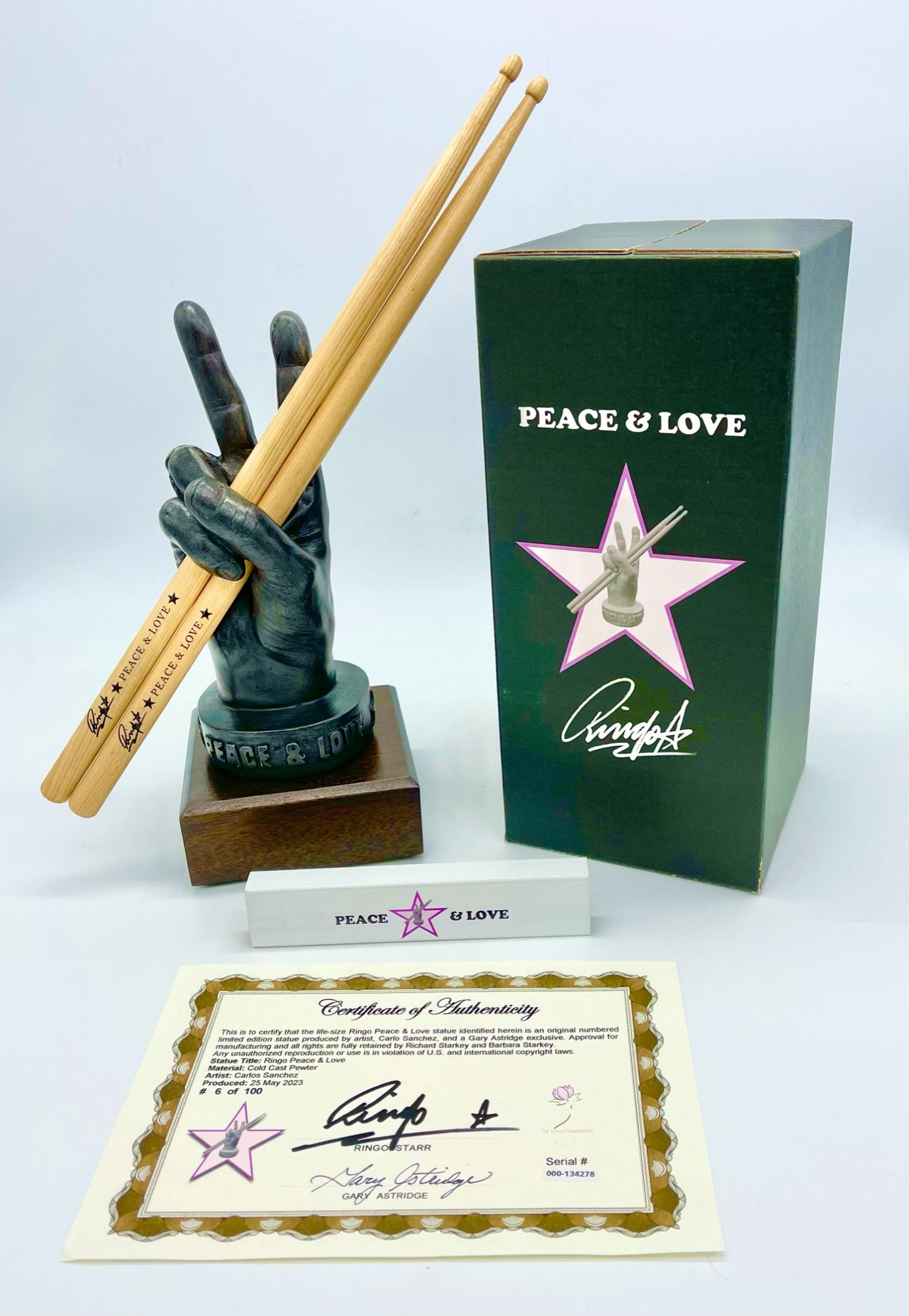 Peace and Love Statuette