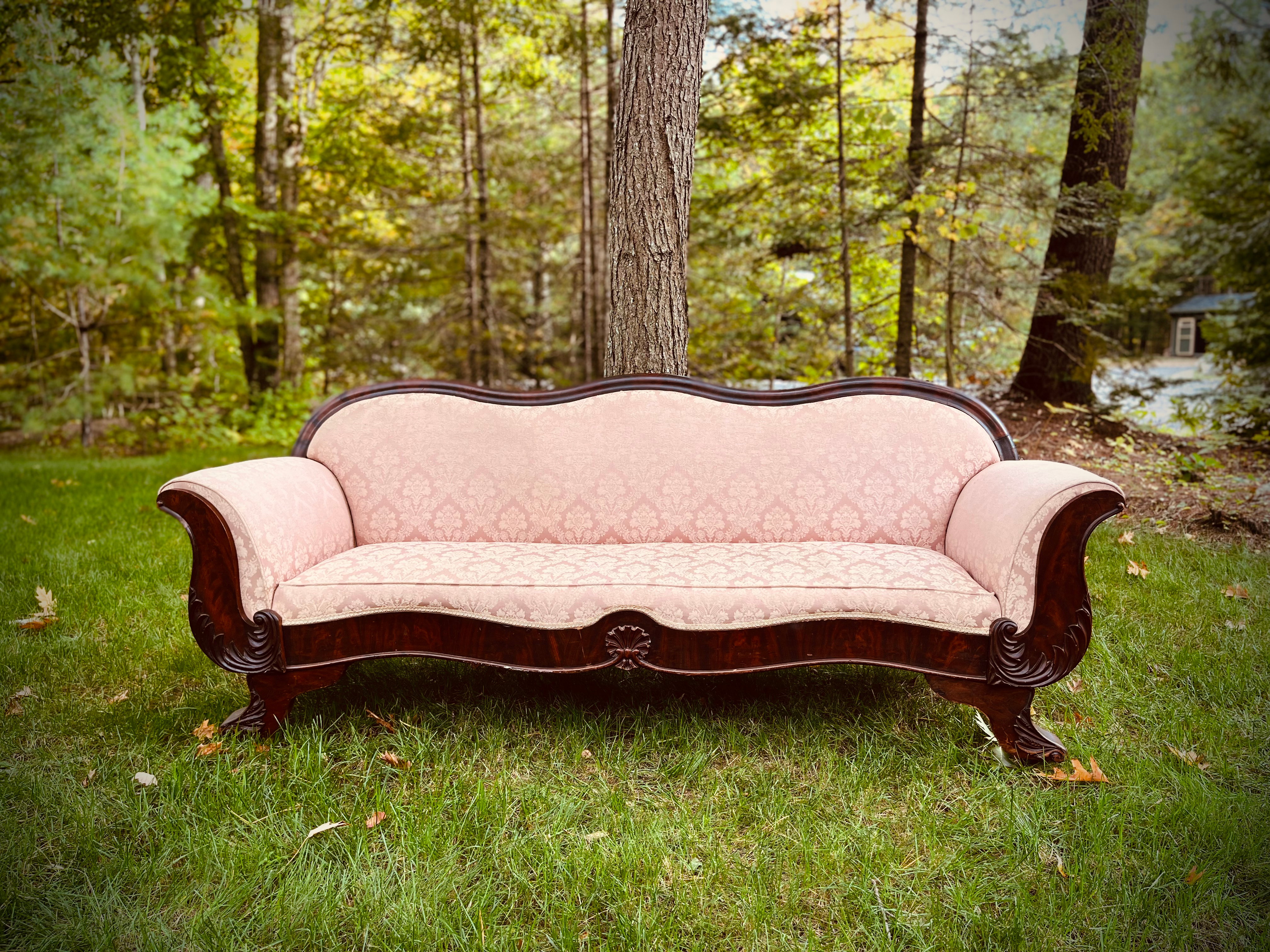 The Rosalie Settee
