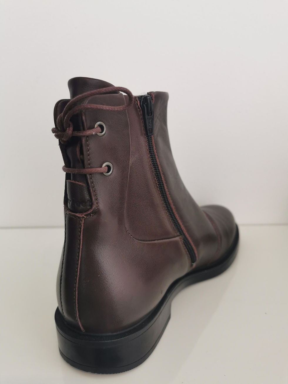 New Feet Laced Back Boot Dark Wine