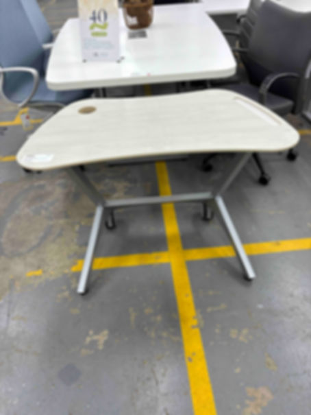 STUDENT DESK/ W CASTORS