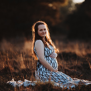 Zwangerschapsshoot golden hour
