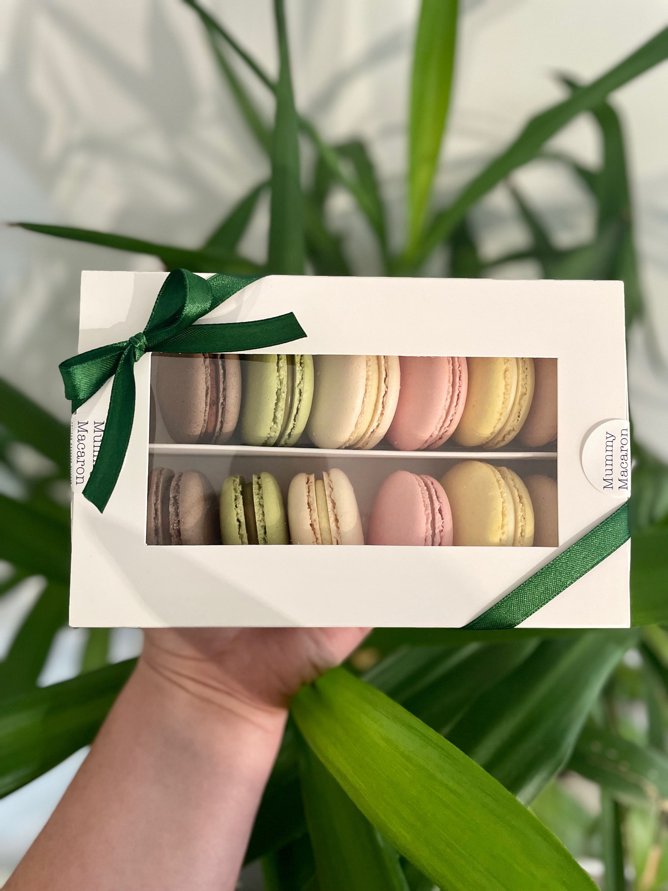 Build your own box - 12 Macarons