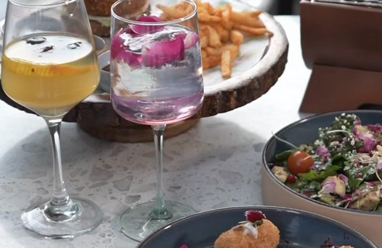 With a focus on quality and innovation, the menu offers a range of dishes, from classic favorites with a twist to progressive creations that appeal to the adventurous foodie.