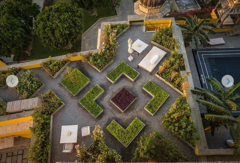 Raas Devigarh Hotel Suite