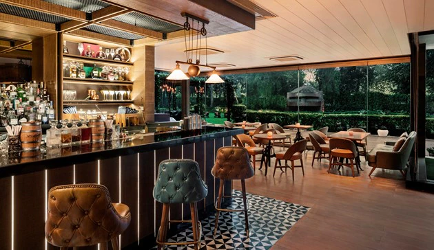 Shangrila New Delhi - Grappa Bar