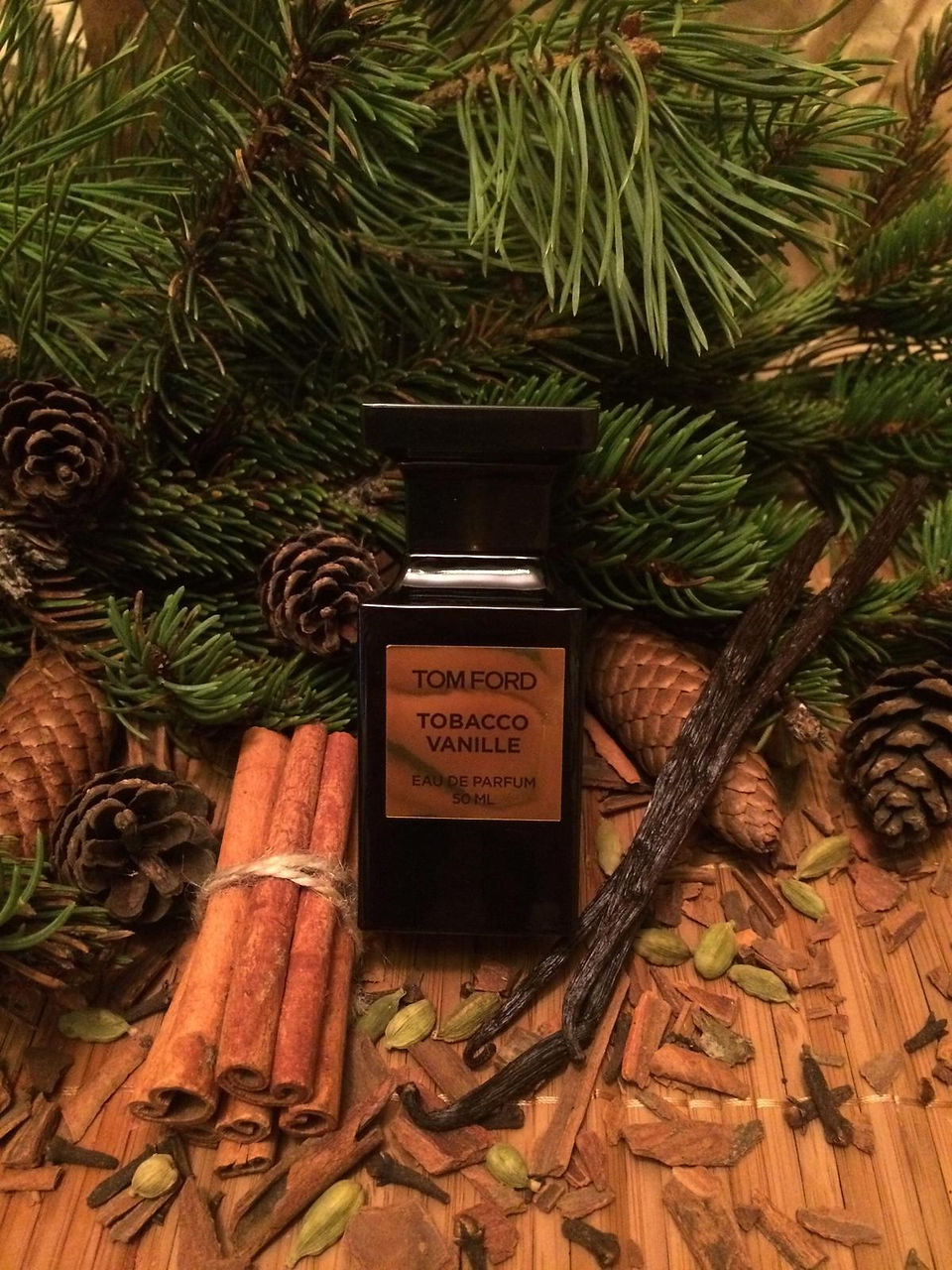 The iconic Tobacco Vanille warm & spicy fragrance for women and men was released in 2007 by Tom Ford. According to Olivier Gillotin tobacco leaf and spicy notes are the top notes; vanilla, cacao, tonka bean and tobacco blossom are the middle notes, and dried fruits and woody notes are the base note. Tobacco Vanille gives impression of confidence and power.