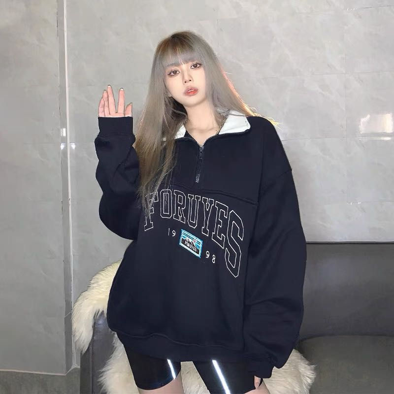 Oversized fashion is a major trend in Korean fashion. It adds an element of comfort and an aura of confidence to your style. Whether it's oversized sweaters, coats, or pants, Korean fashion has mastered the art of balancing the oversized look with sophistication. It's all about making a statement without compromising on comfort. Incorporating some oversized pieces into your luxury wardrobe can redefine your style, making it effortlessly chic and comfortable.
