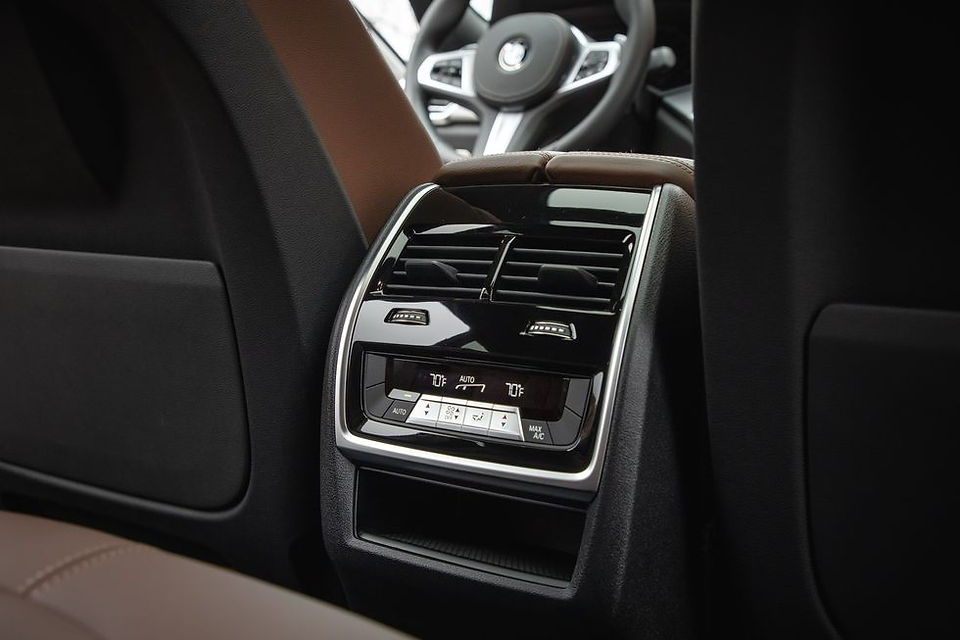BMW X6 Rear Vent